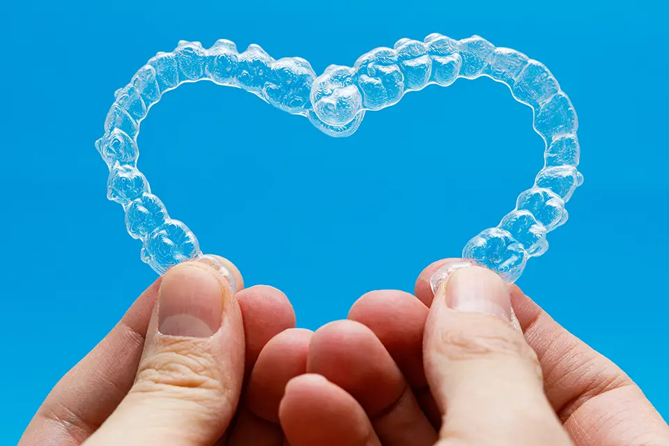 A Straighter Smile: Discovering the Benefits of Invisalign Aligners