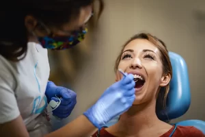 7 Signs You Need a Dental Cleaning
