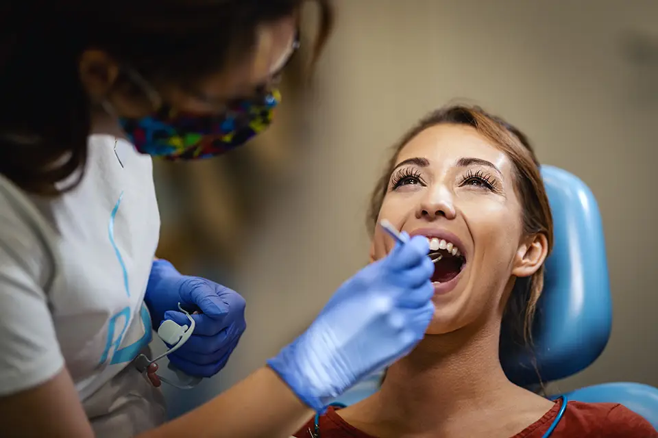 7 Signs You Need a Dental Cleaning
