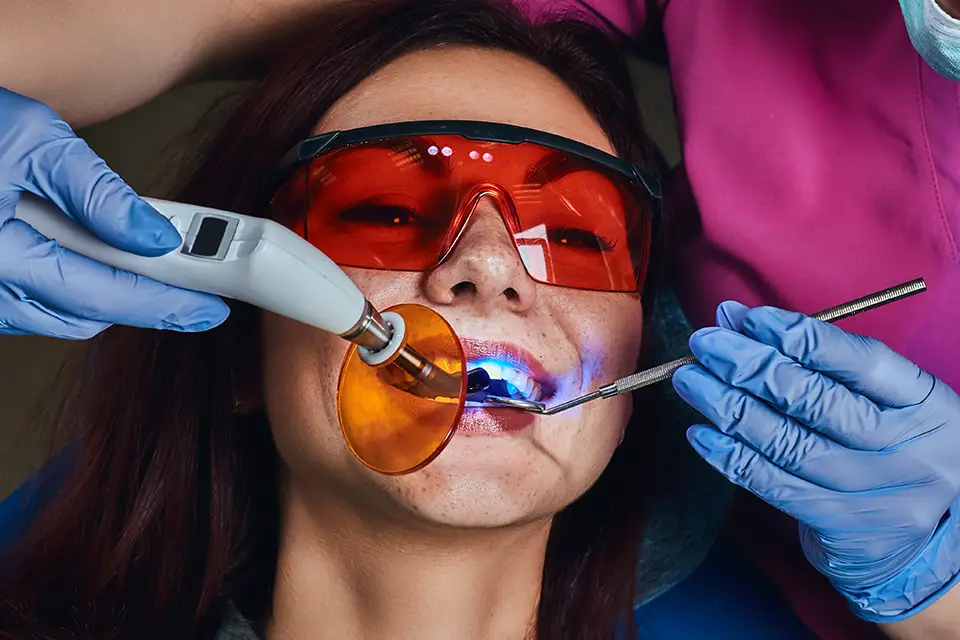 Zoom vs Laser Whitening Toronto: Which In-Office Option Fits Your Smile Best?
