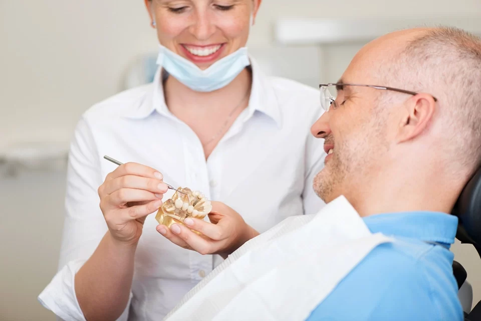 Dental Crown Key Differences Between Dental Crowns and Veneers