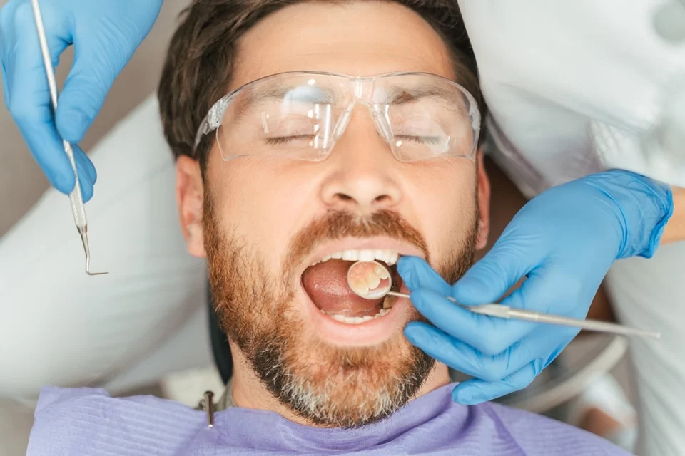 Dental Exam Composite vs. Amalgam Fillings: Factors to Consider When Choosing Fillings