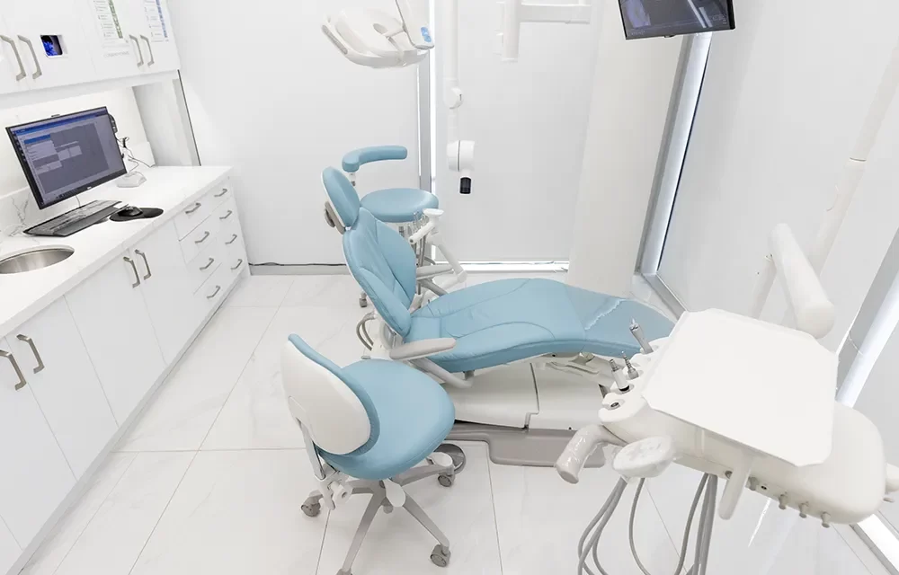 Dentist Runnymede-Bloor West Village