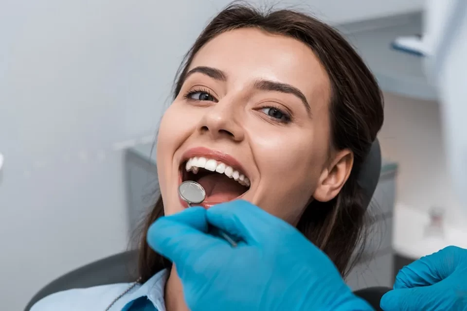 Factors Affecting Teeth Whitening Longevity