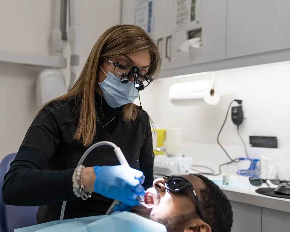 Best Oral Surgeon in St. Clair, Toronto