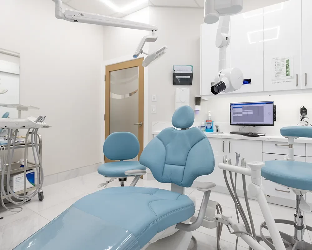 Affordable Oral Surgery in St. Clair, Toronto