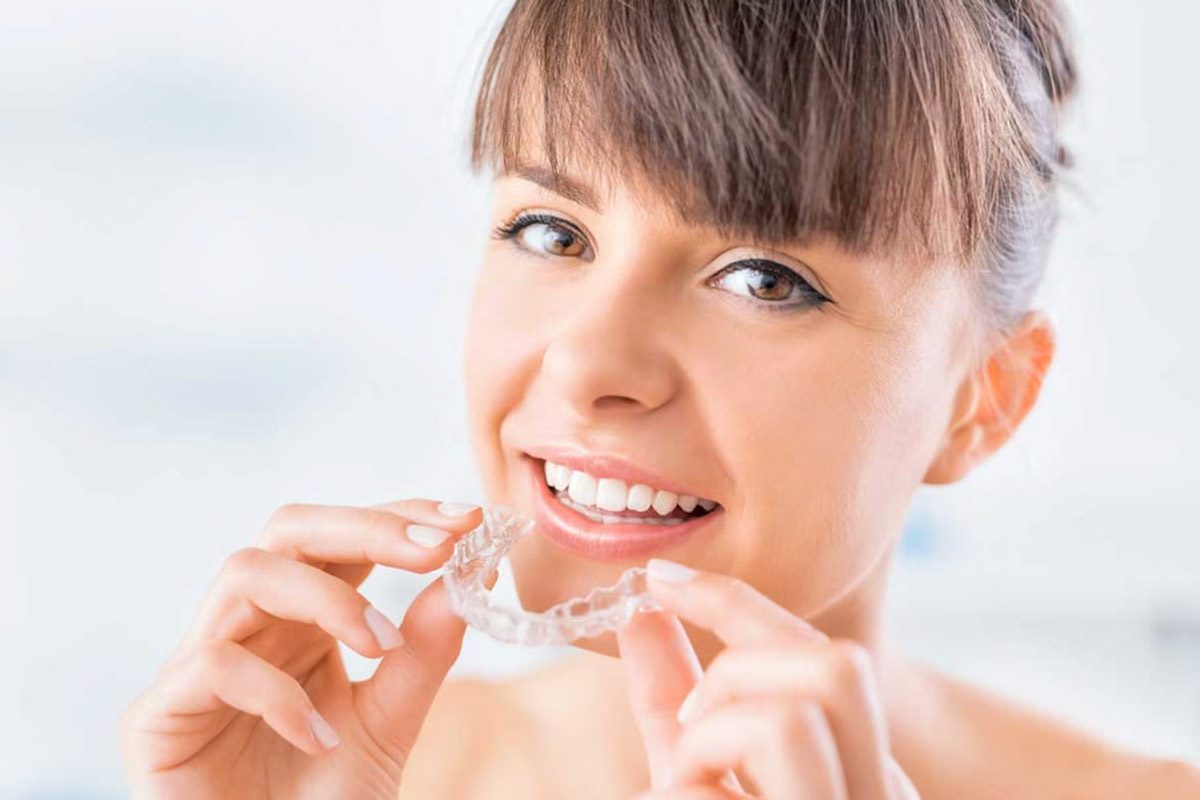Invisalign Aligners: Your Path to a Confident Smile!