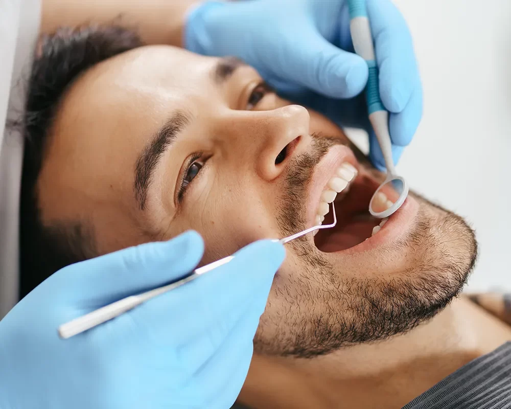 Best Tooth Extraction in Toronto