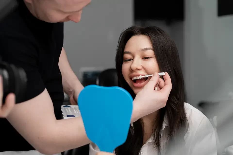 A Step-by-Step Guide to the Dental Veneers Procedure