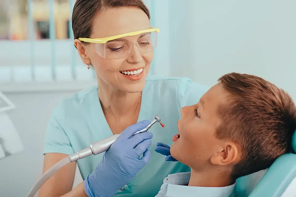 Best Dental Sealants in St. Clair, Toronto