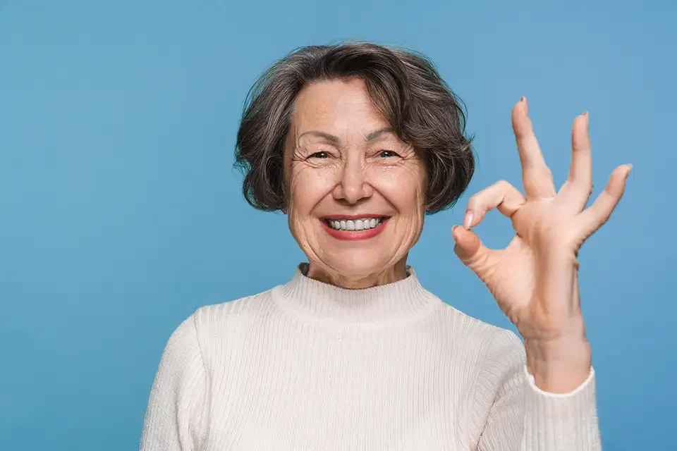 Best Dental Implant-Supported Dentures in Richmond Hill, Toronto