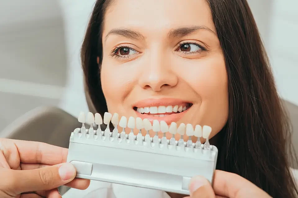 Porcelain Veneers vs. Composite Veneers